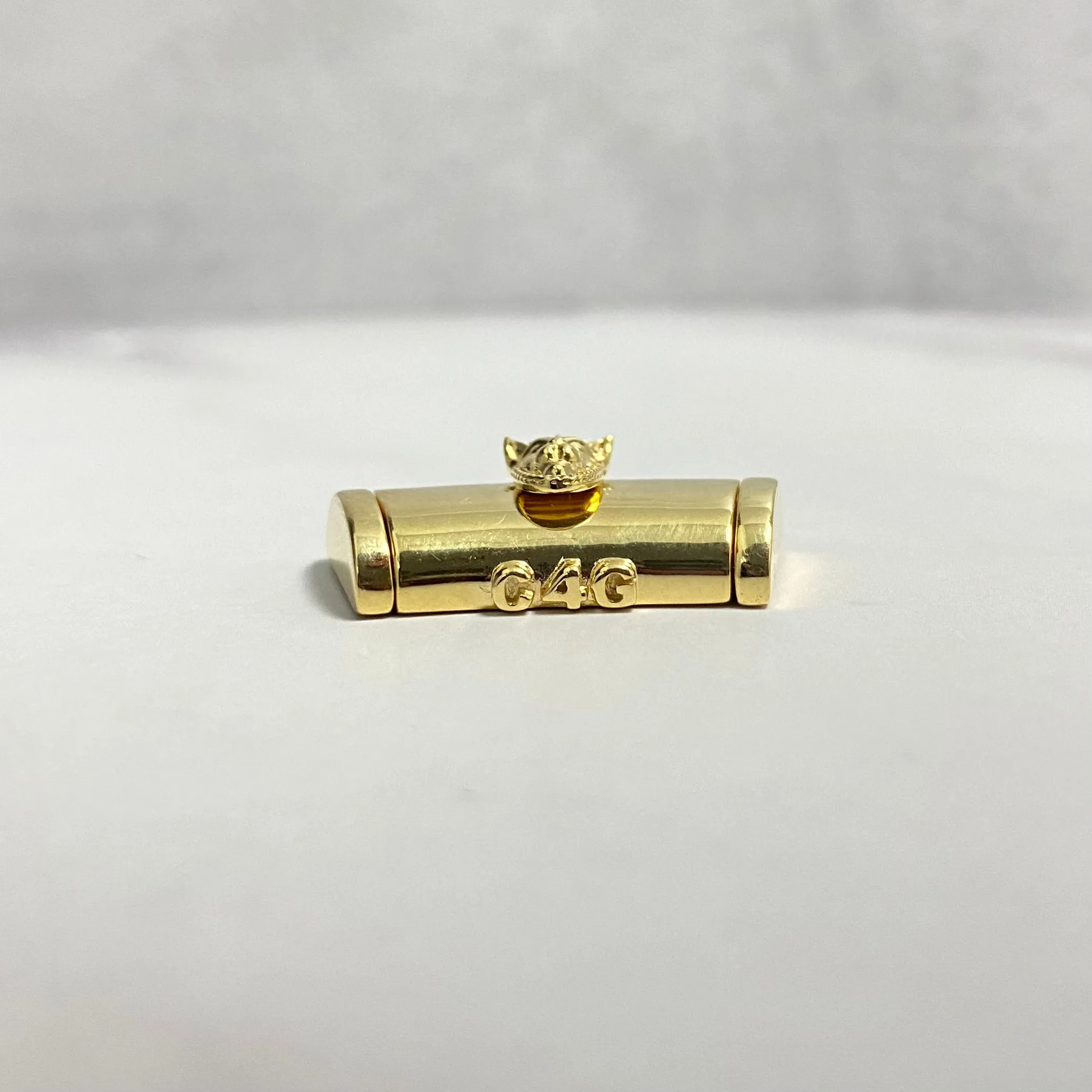 10K Yellow Gold Plain Sleek Lock With Panther / 10.1gr / 13mm / 1in