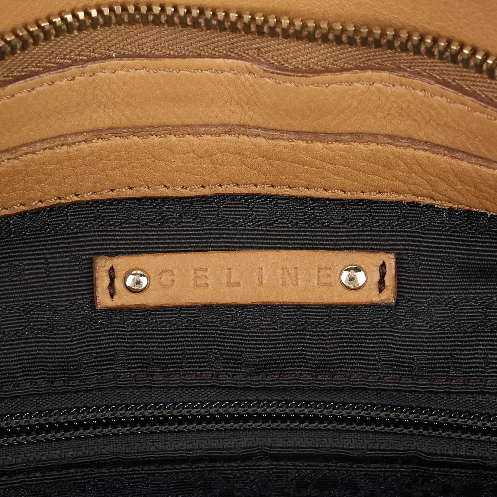 Ball Lock Leather  Bag