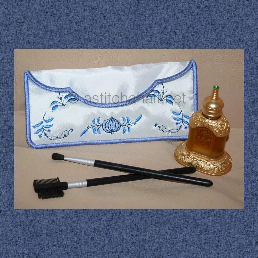 Blue Onion Cosmetic Bag