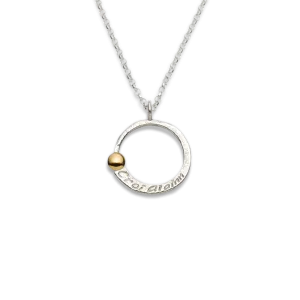 Croí álainn small textured pendant
