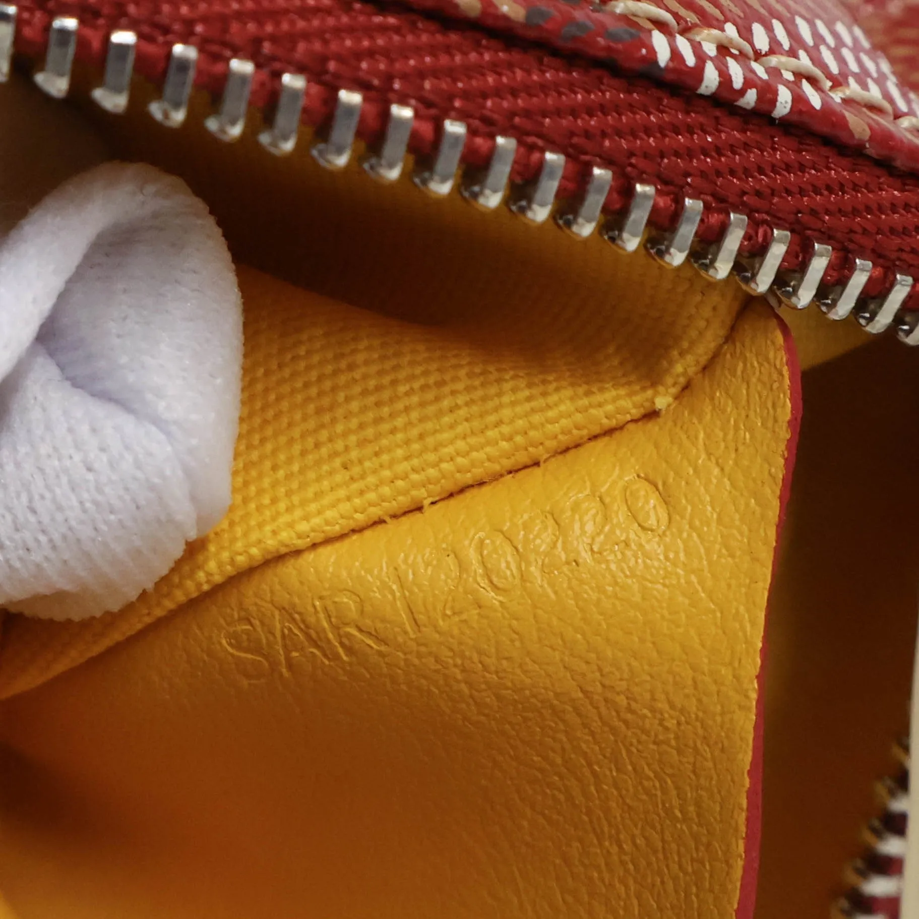 Goyard Senat Mini Pouch Red