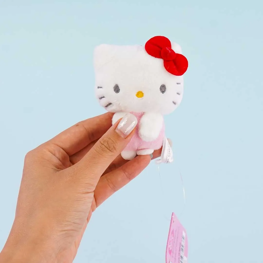Hello Kitty Pocket Plushie Charm