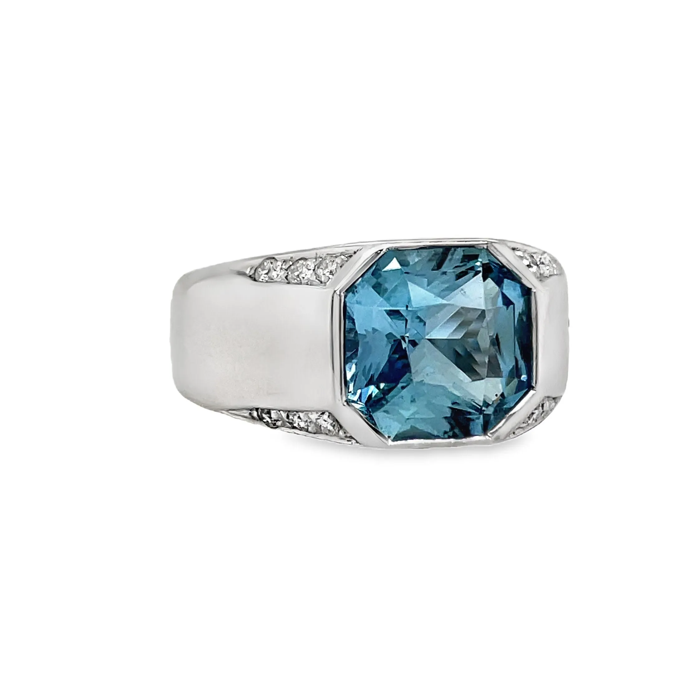 Italian Made Aquamarine and Diamond Fashion Wide Ring