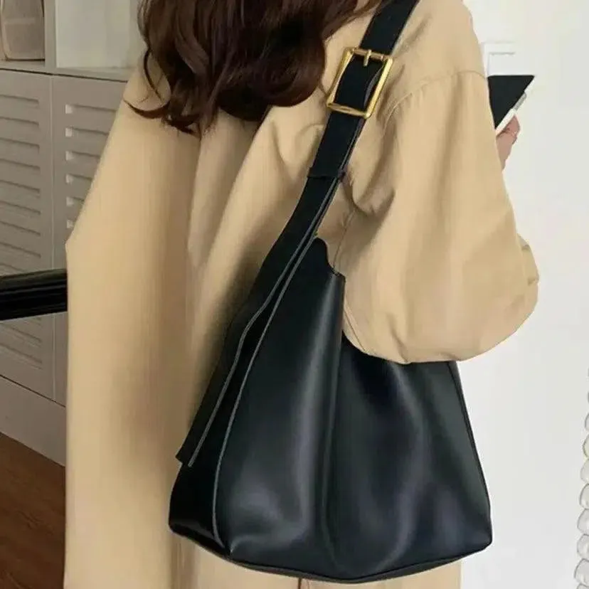 Julia – Refined everyday style – Shoulder bag
