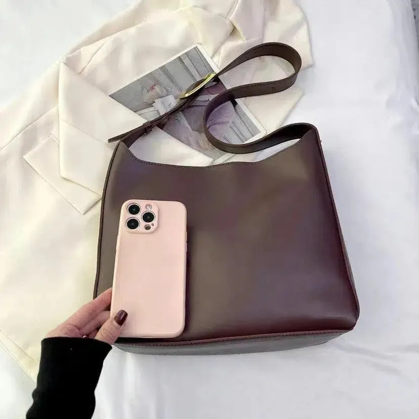Julia – Refined everyday style – Shoulder bag