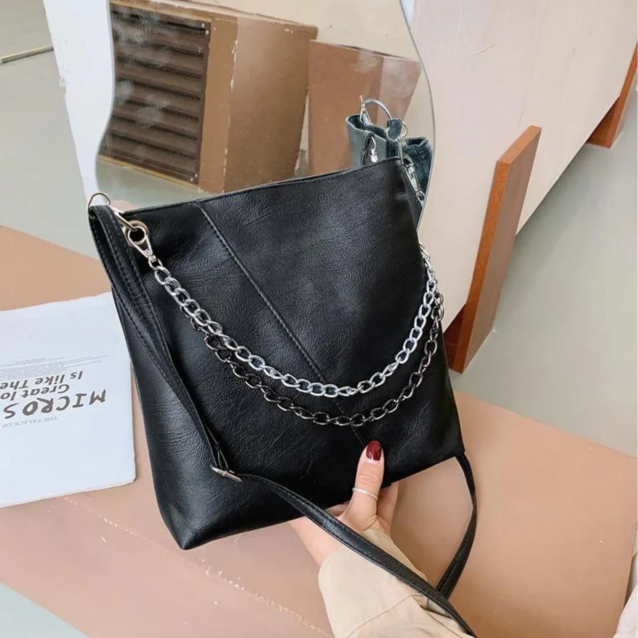 LAZY STYLE LARGE CAPACITY SHOULDER BAG