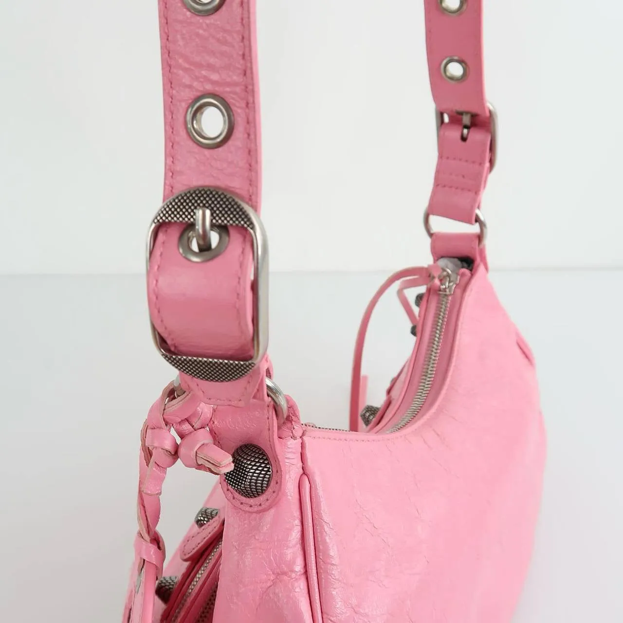 Le Cagole Shoulder Bag