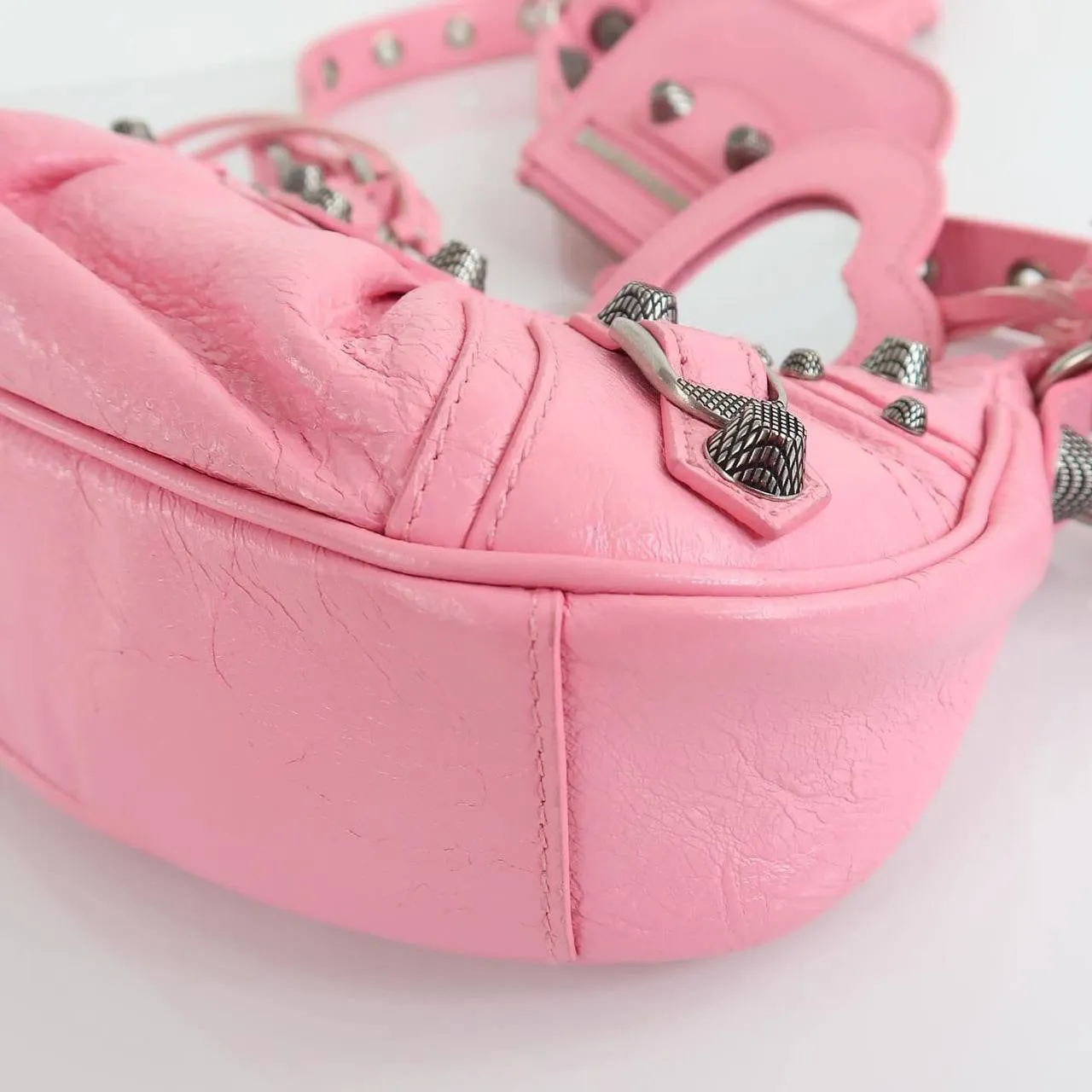 Le Cagole Shoulder Bag