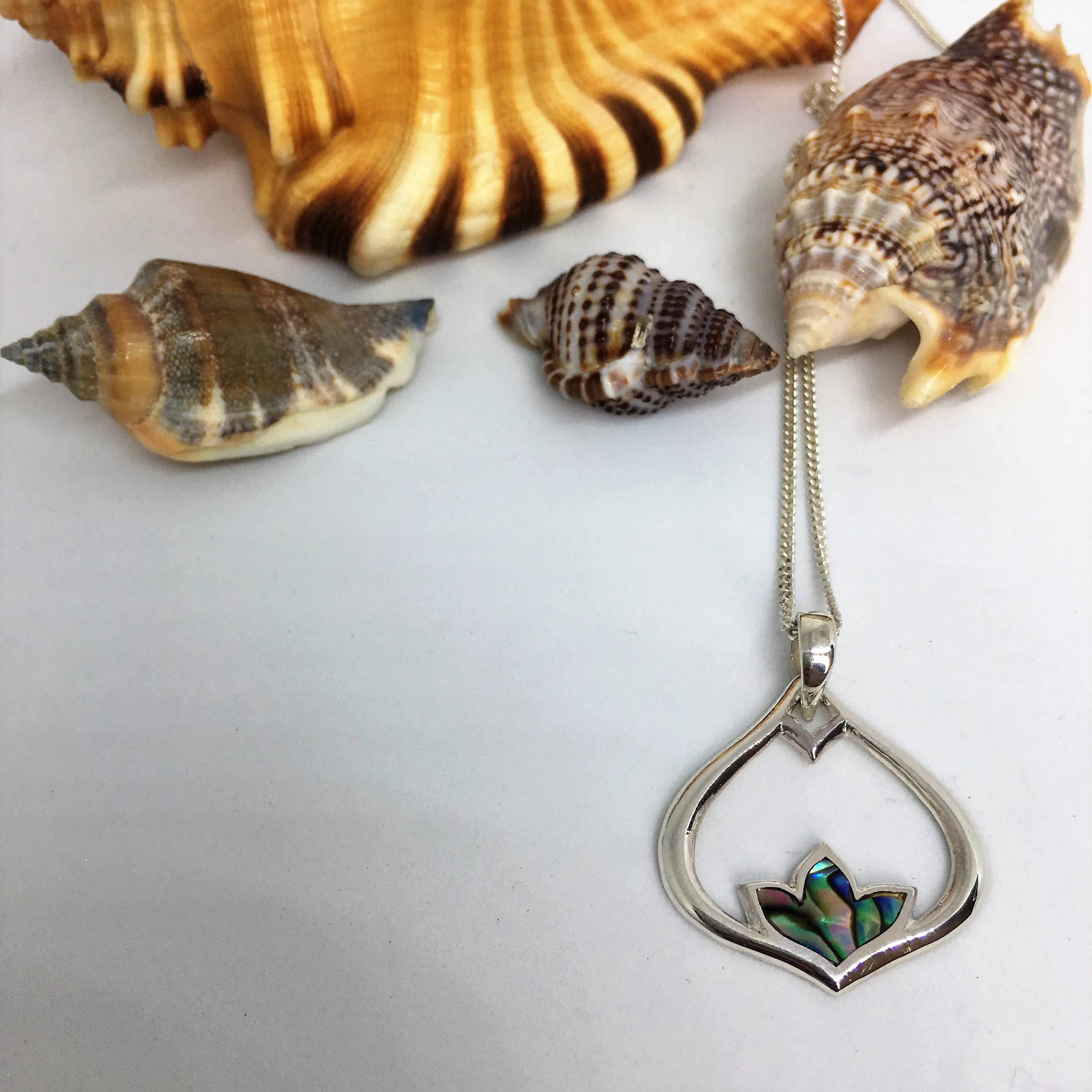 Lotus Garden Pendant - VP182