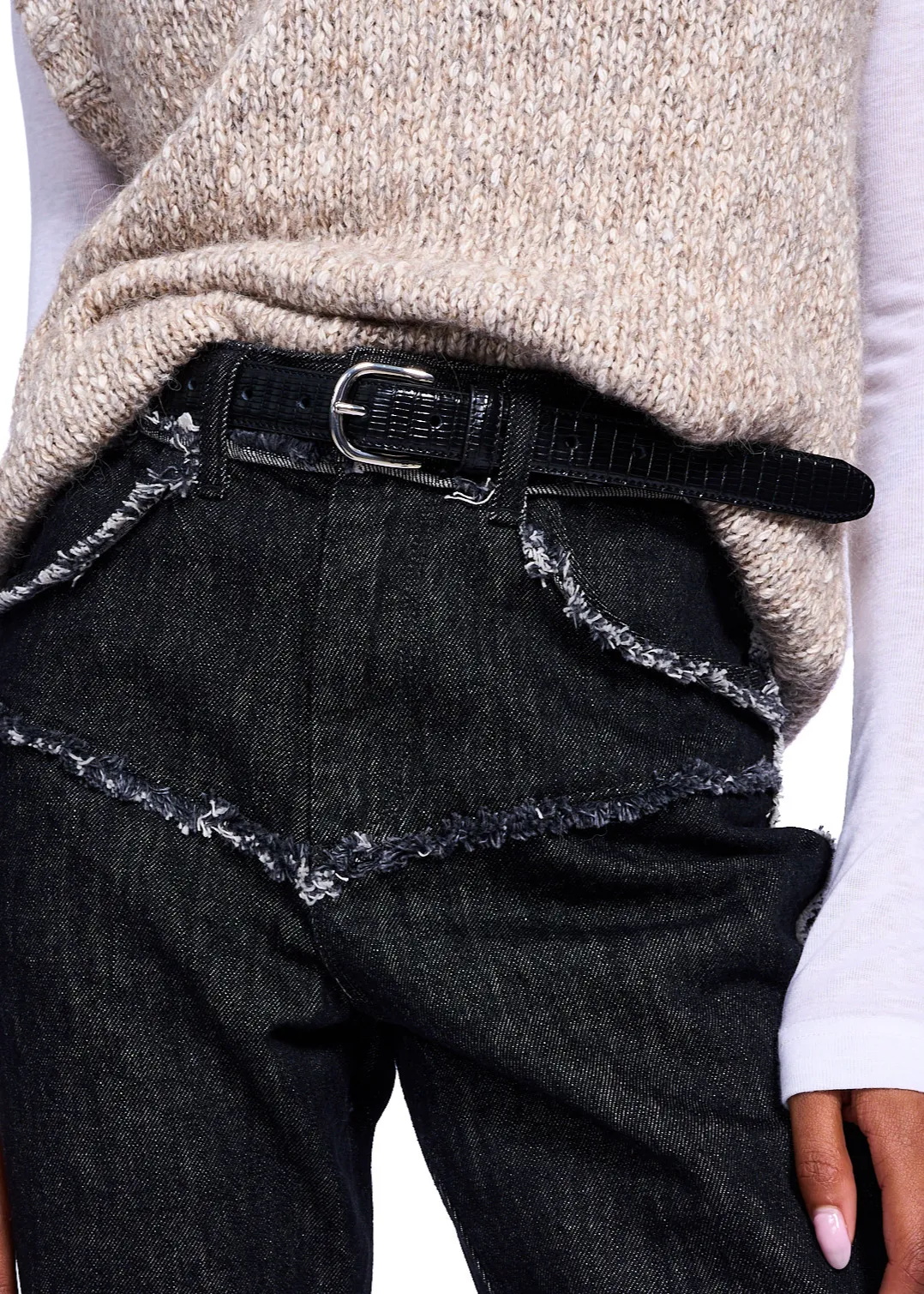 NOIRE LEATHER GOODS Prewitt Croc Belt with Silver Hardware