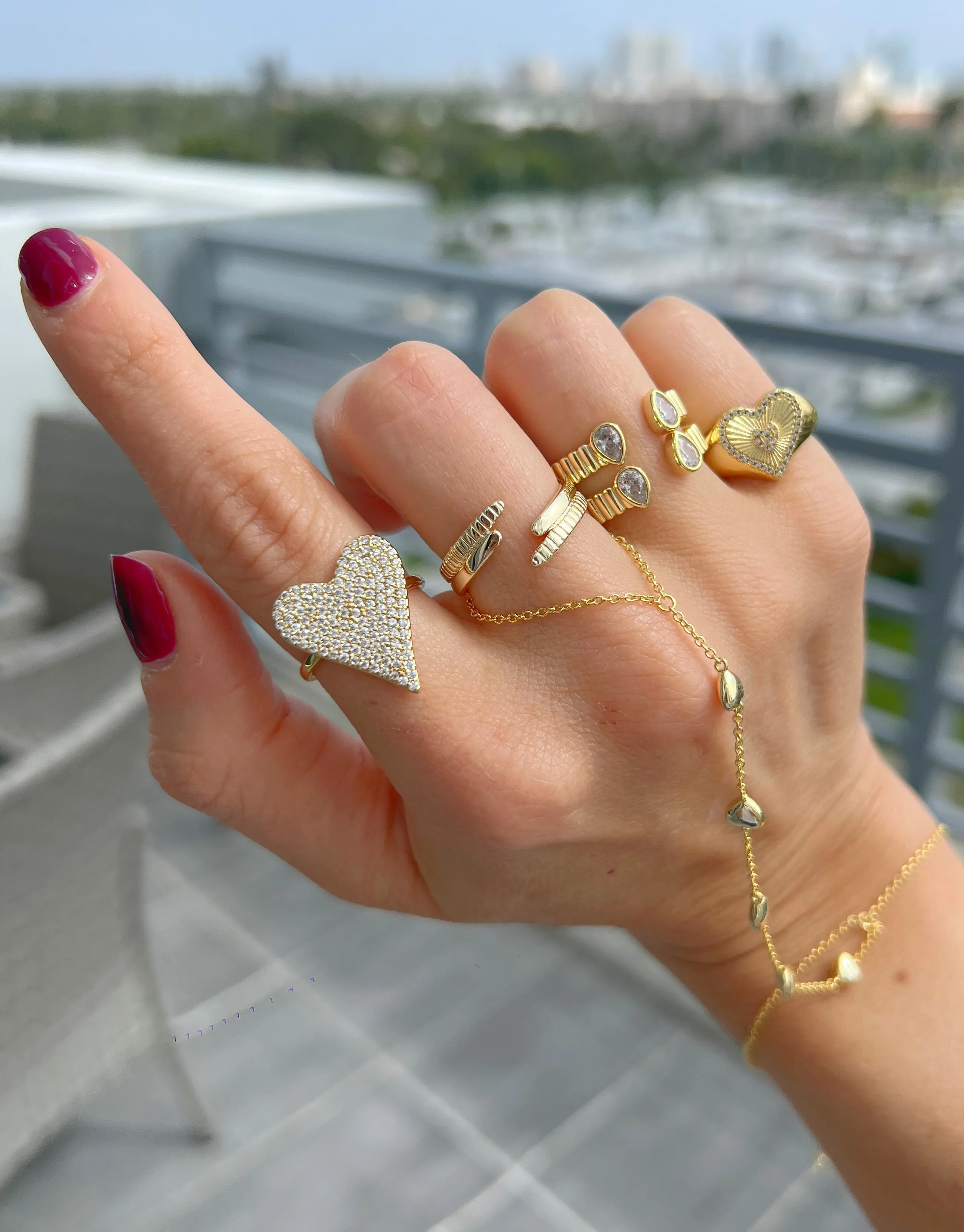 Open Pear Fluted Band