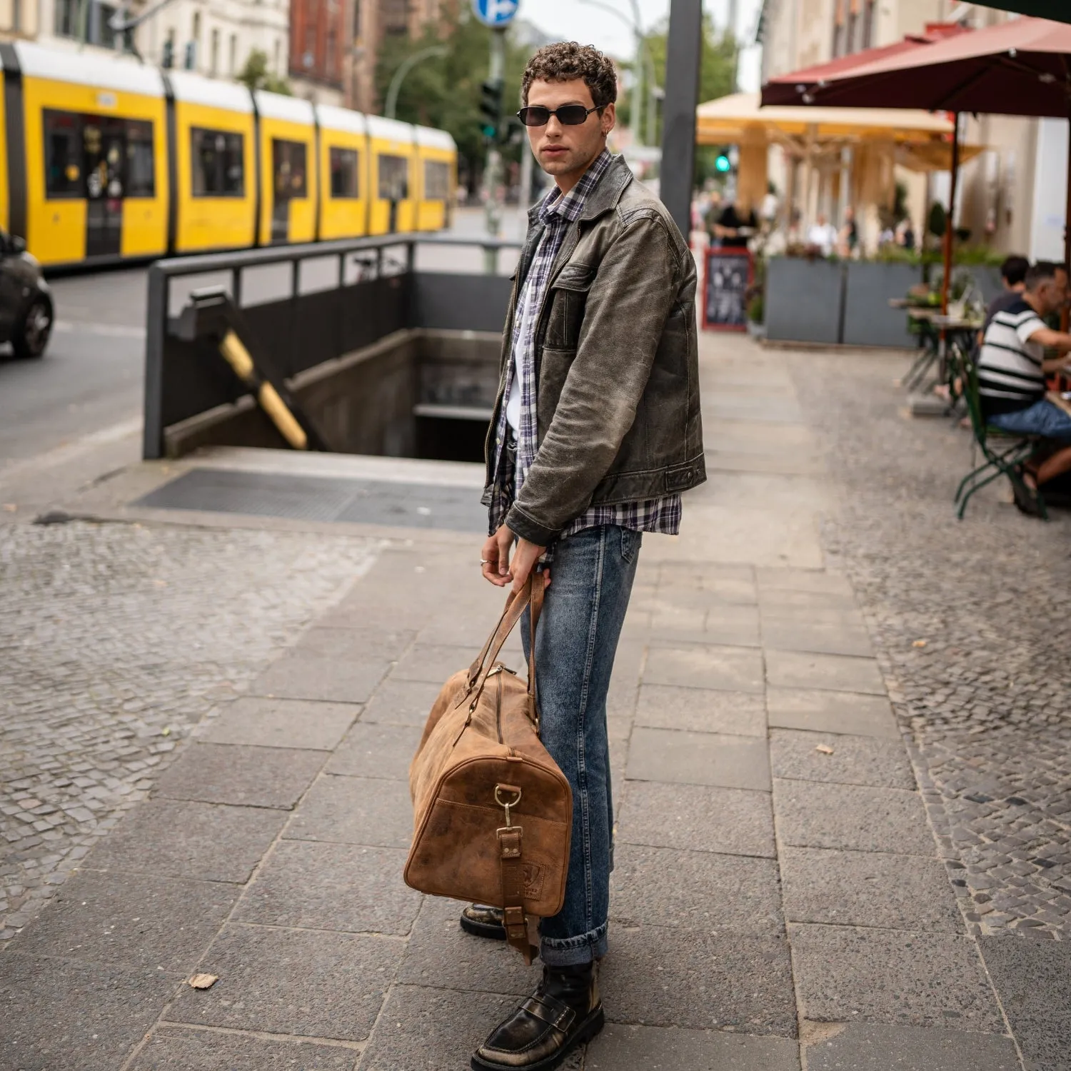 Oslo - with shoe compartment