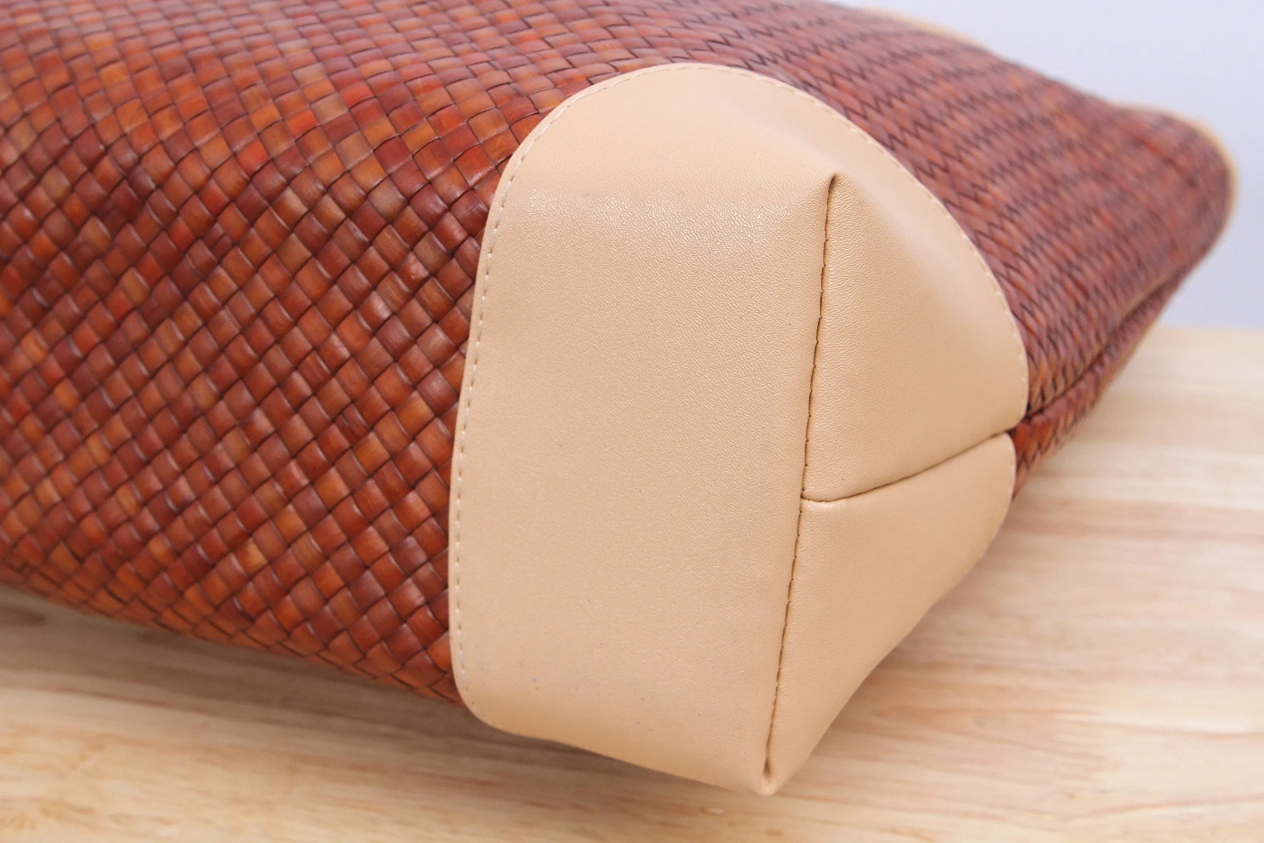 Pandan wicker tote bag