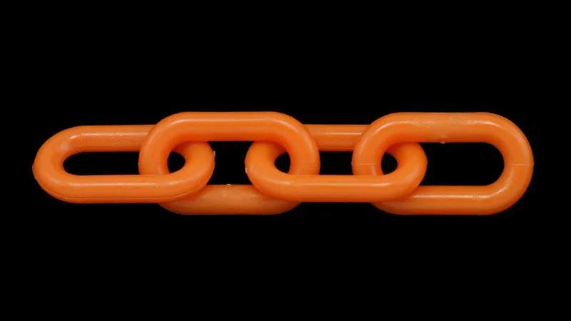PLASTIC CHAIN 250 FEET 1" (4mm)