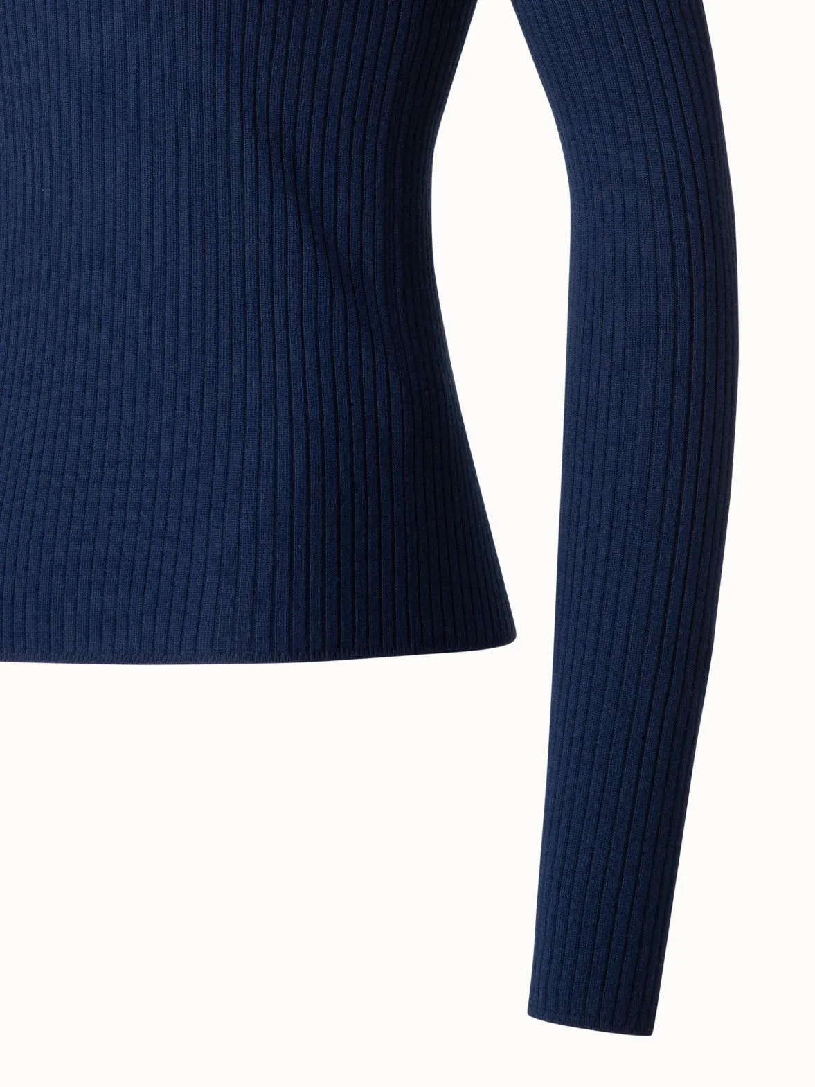 Ribbed Merino Sweater with XL-Collar