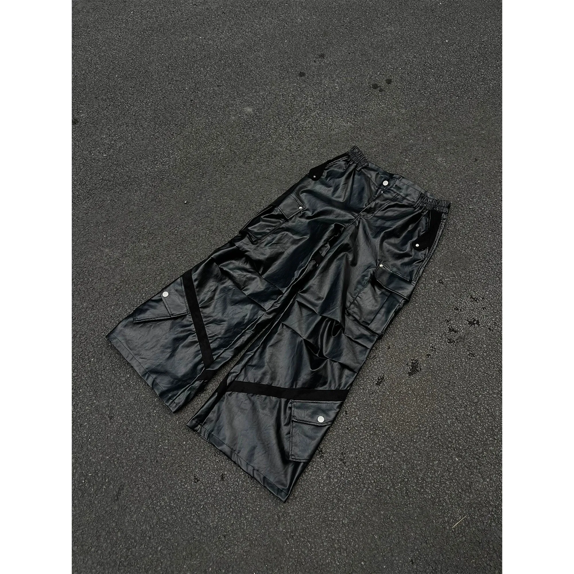 Sleek Big Pockets PU Leather Pants