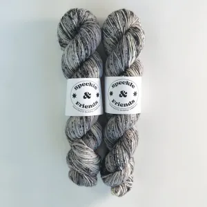 Sleek DK | Speckle & Friends