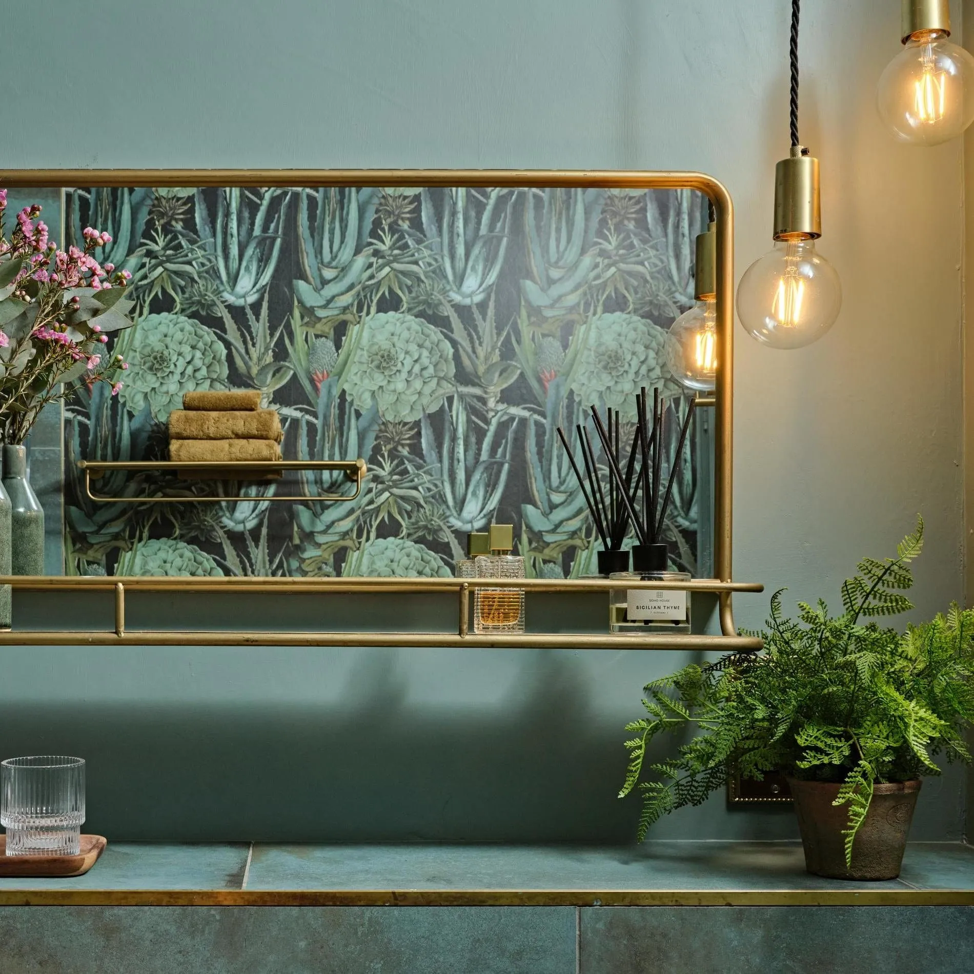 Sleek Edison Pendant - 1 Wire - Brass