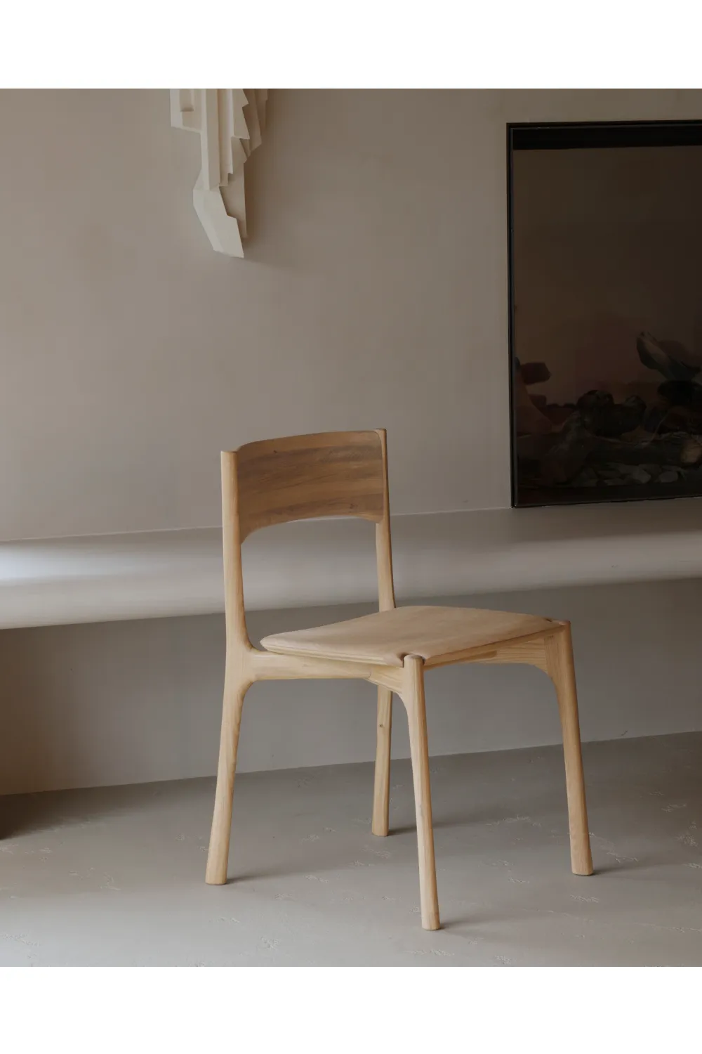 Sleek Handcrafted Dining Chair | Ethnicraft PI