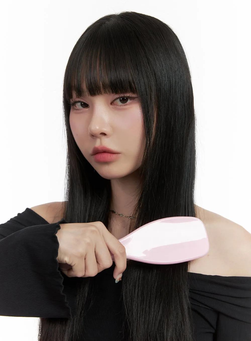 Sleek Strand Hari Brush IS413