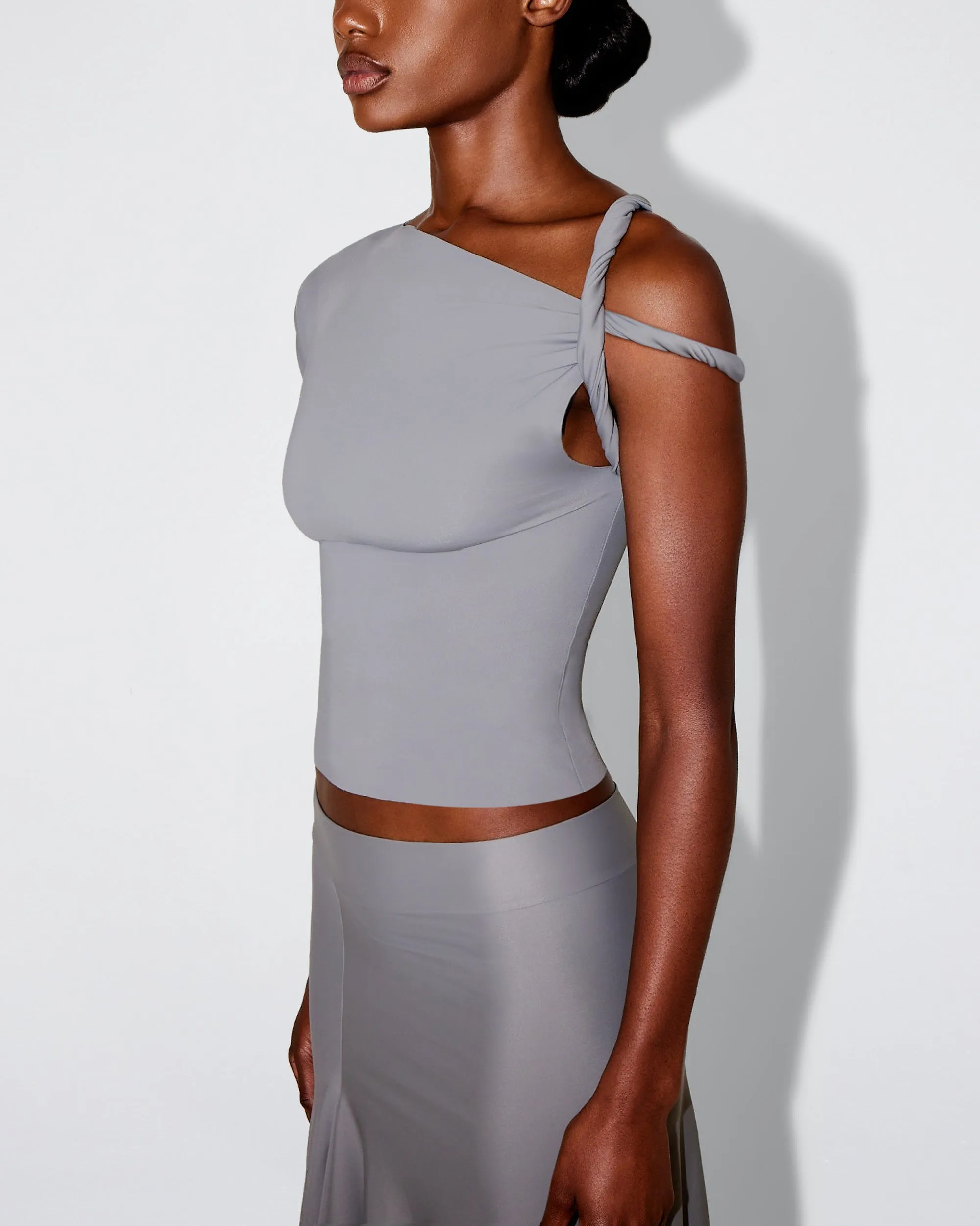 Sleek Stretch Twisted Top | Steel Grey