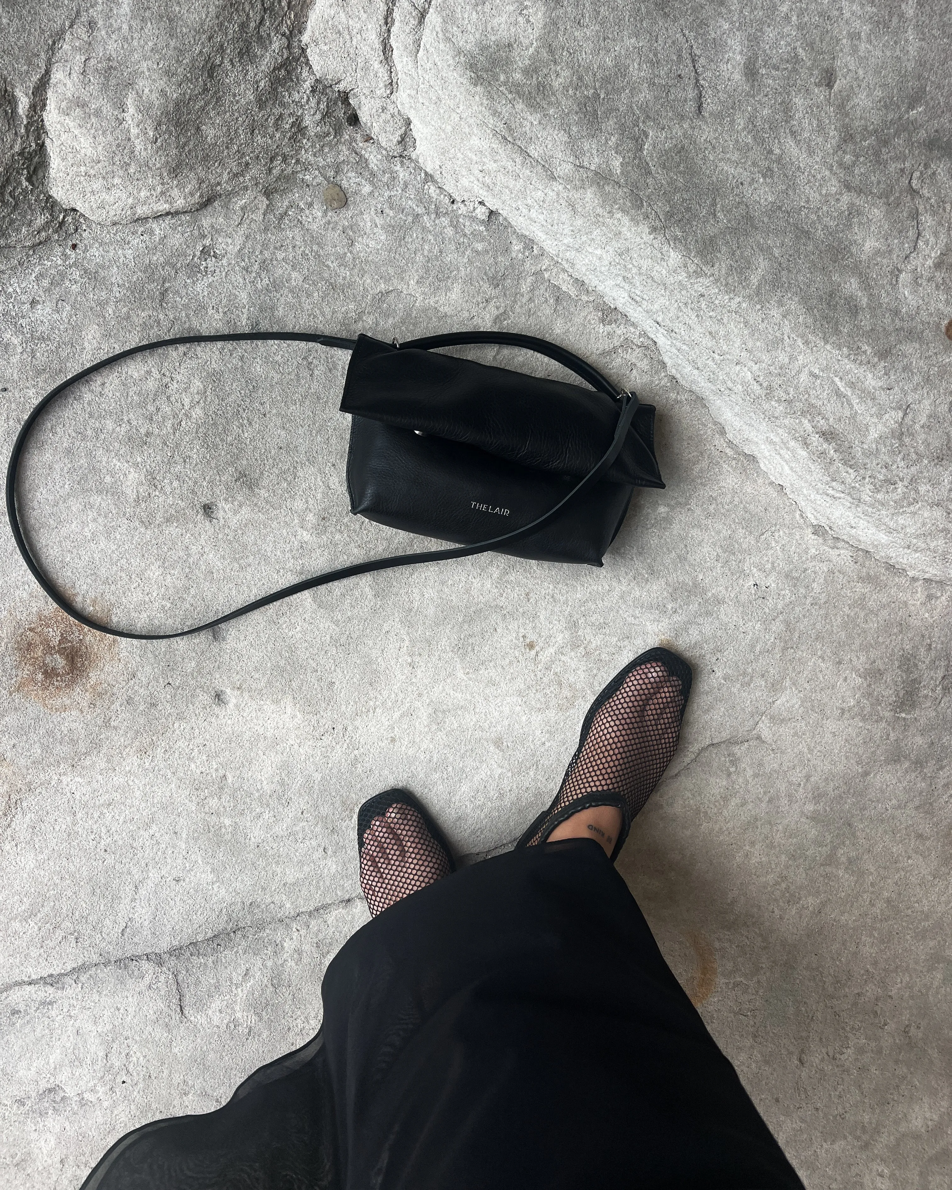 The Lair Camille Pouch Small Black