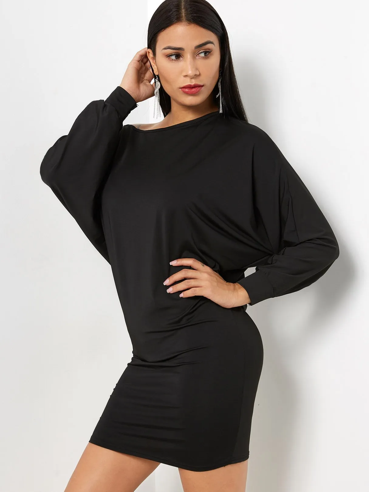 Wholesale Asymmetrical Scoop Neck Long Sleeve Plain Bodycon Mini Dresses