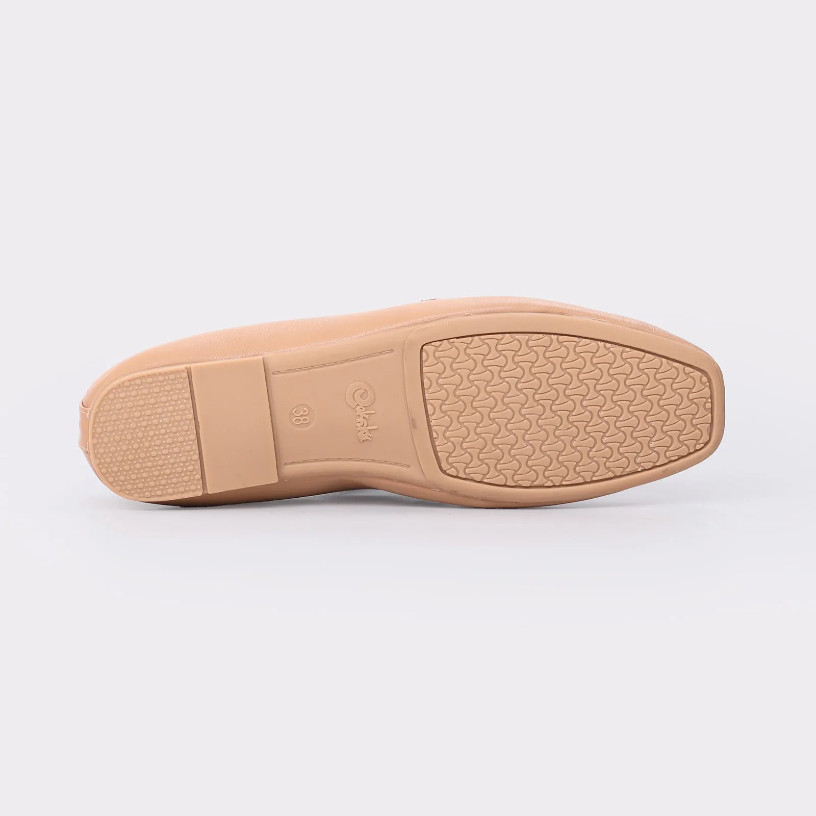 Women's sleek moccs